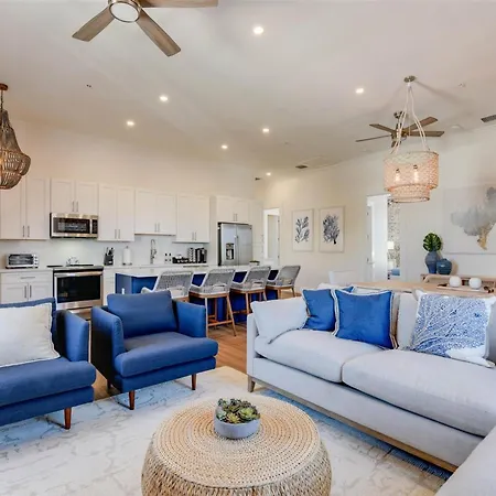 Villa Luxury 4Bdr/4Ba Penthouse